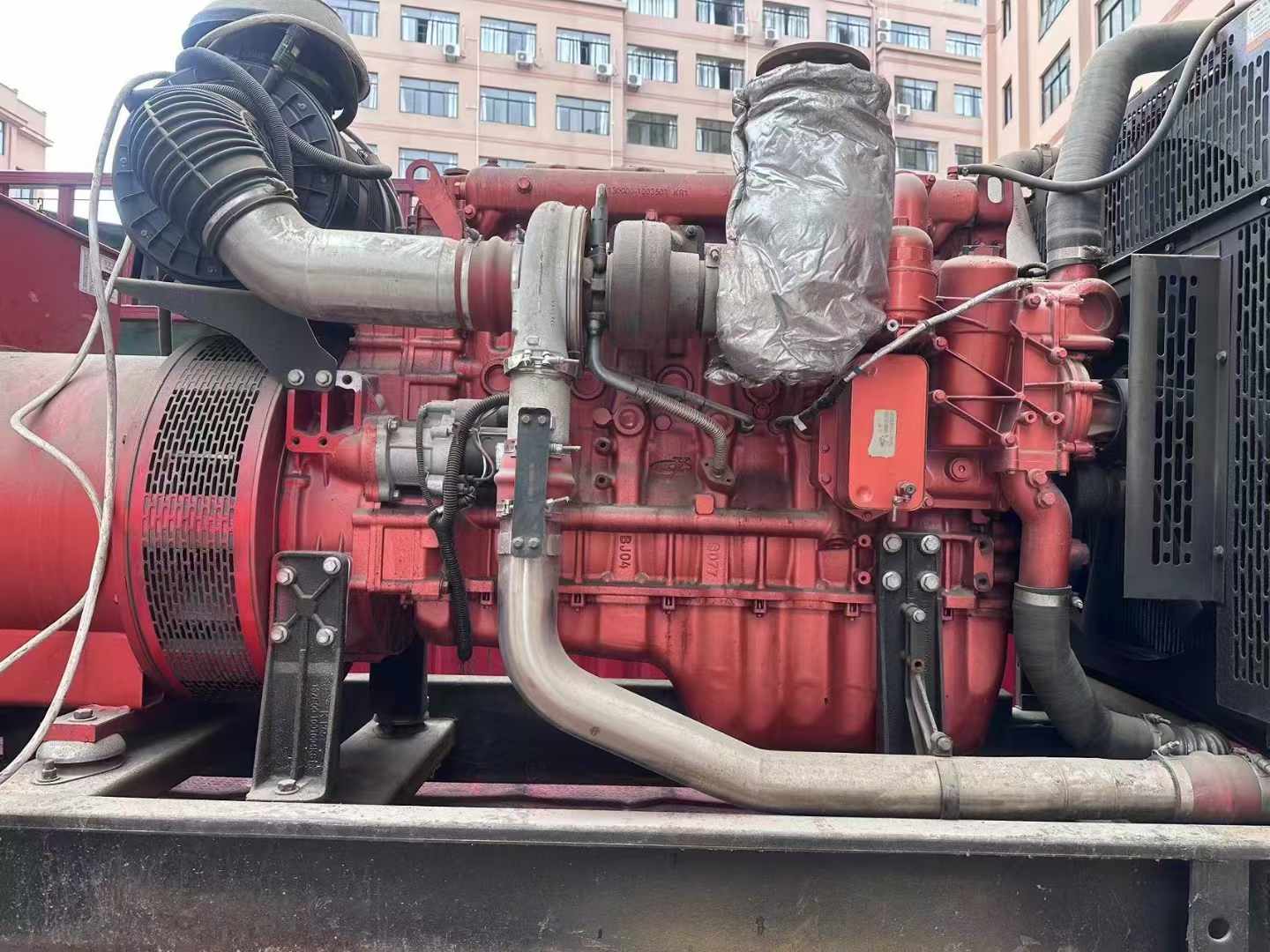南华如何选择适合 600kW 柴油发电机组的过载保护器？